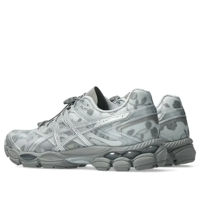 Asics x Cecilie Bahnsen Gel-Cumulus 16 «Glacier Grey Pure Silver» Asics x Cecilie Bahnsen Gel-Cumulus 16 «Glacier Grey Pure Silver»