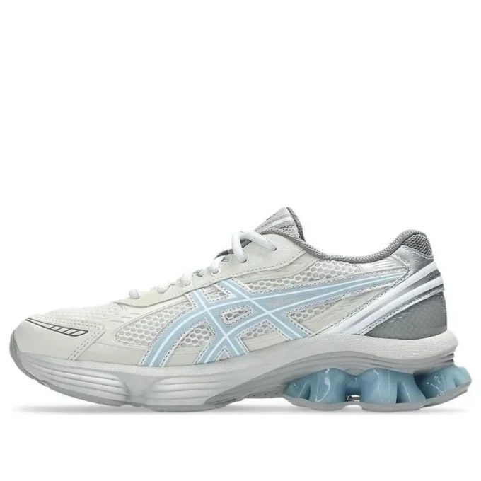 Asics x EMMI Gel-Kinetic Fluent «Cream Soft Sky»