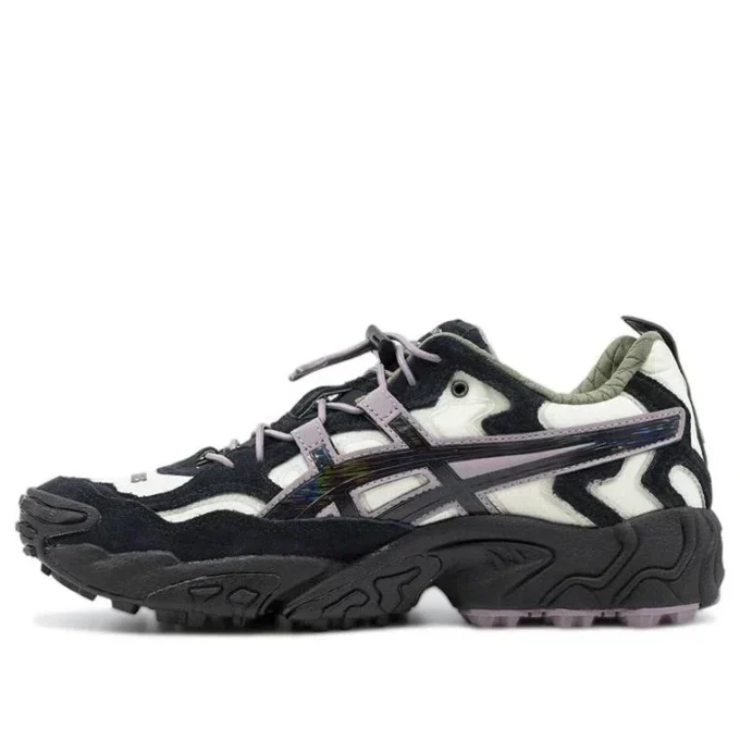 Asics x Pleasures Gel-Nandi «Cream Graphite» Asics x Pleasures Gel-Nandi «Cream Graphite»