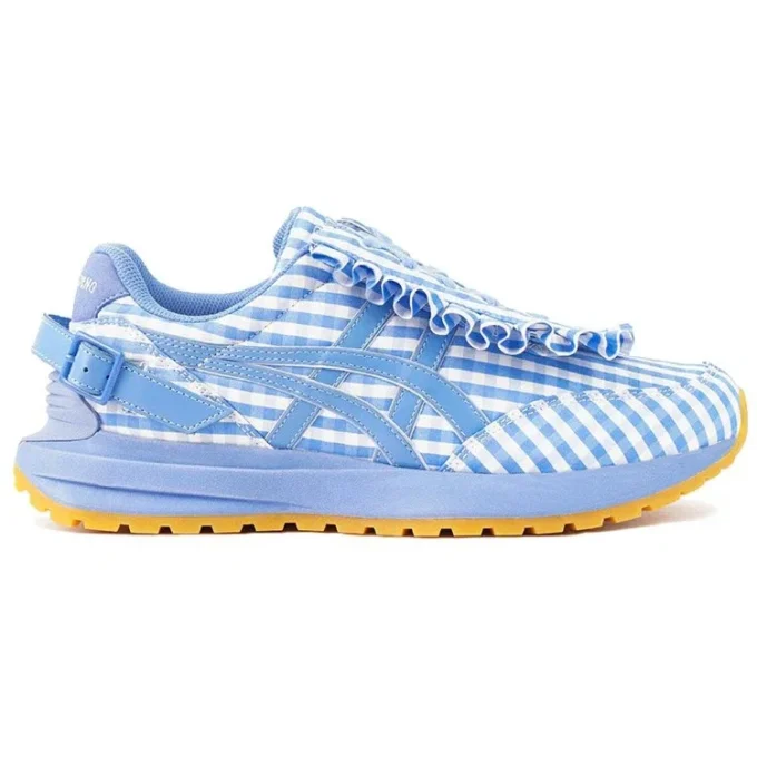 Asics x SHUSHU/TONG presenta los zapatos «Light Blue»