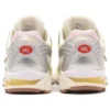 Asics x Vandy The Pink x atmos Gel-Nimbus 10.1 «Banana Split Banana» Asics x Vandy The Pink x atmos Gel-Nimbus 10.1 «Banana Split Banana»