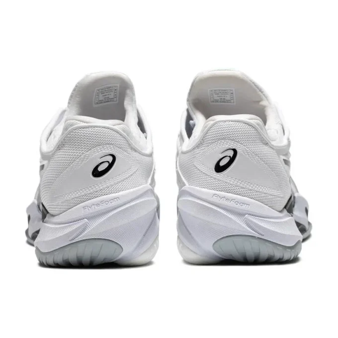 Court FF 3 «White Black»