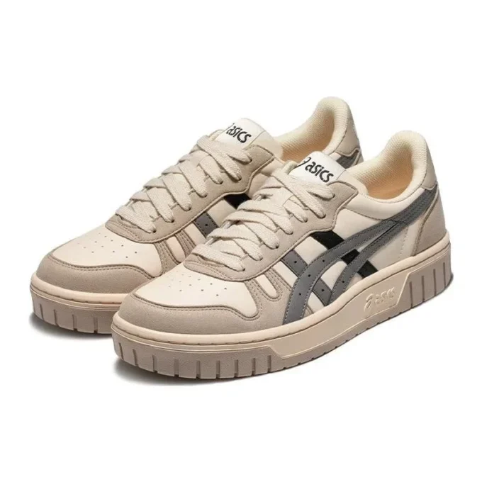 Court MZ «Cream Black Gum»