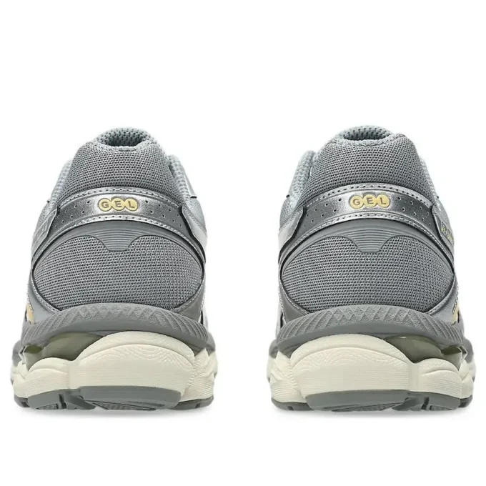 Gel-Cumulus 16 «Cream Clay Grey»