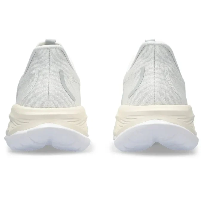 Gel-Cumulus 26 «White Off White»