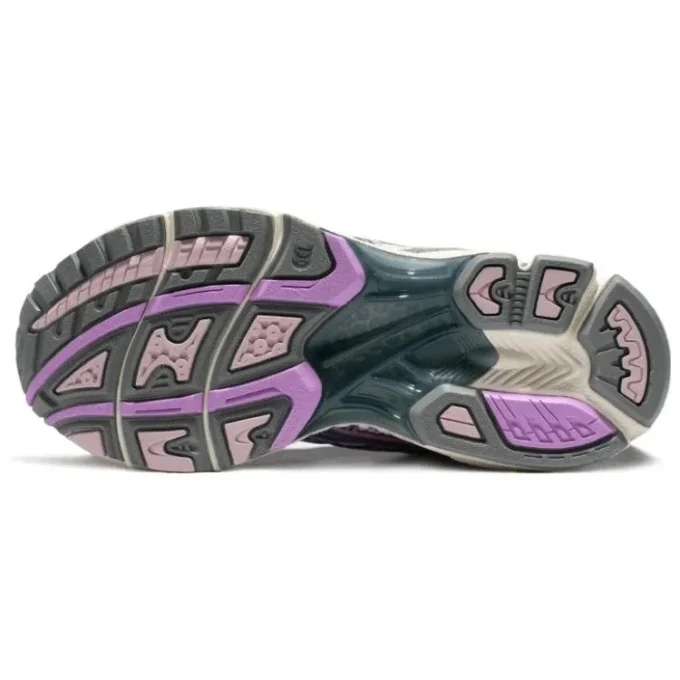 Gel-Kayano 14 «Birch Ironclad»