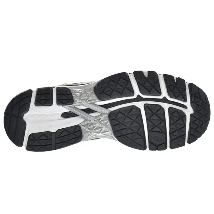 Gel-Kayano 22 «Silver Black Gold»