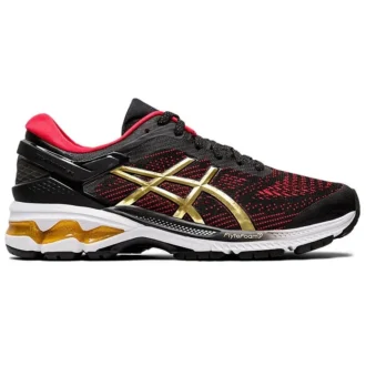 Gel-Kayano 26 «Negro, rojo y dorado»