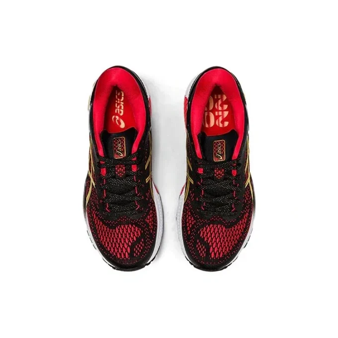 Gel-Kayano 26 «Negro, rojo y dorado»