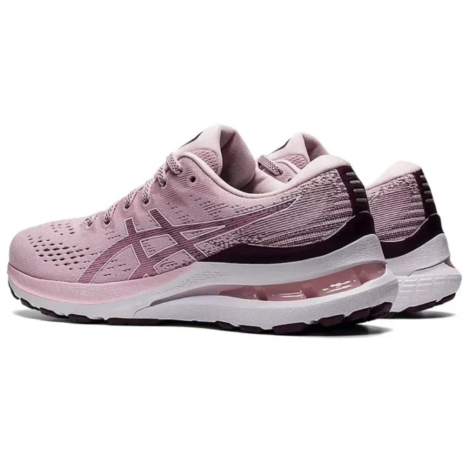 Gel-Kayano 28 Wide «Barely Rose»
