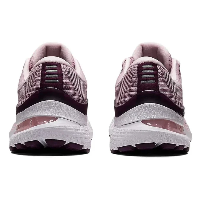Gel-Kayano 28 Wide «Barely Rose»