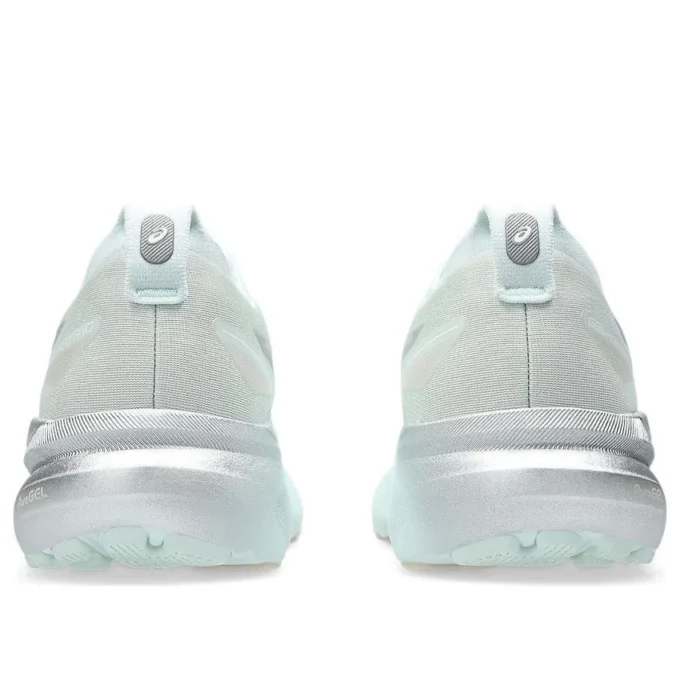Gel-Kayano 31 «Pure Aqua Pure Silver»