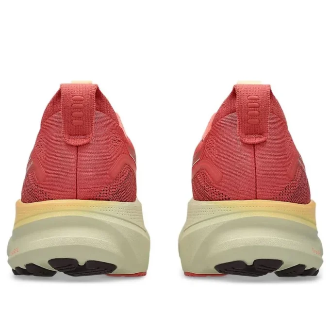 Gel-Kayano 32 «Dark Pink Clay Dark Currant»