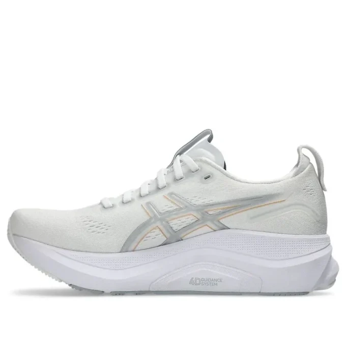 Gel-Kayano 32 «White Champagne»