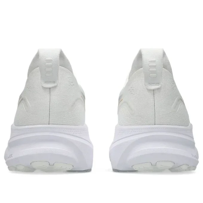 Gel-Kayano 32 «White Champagne»