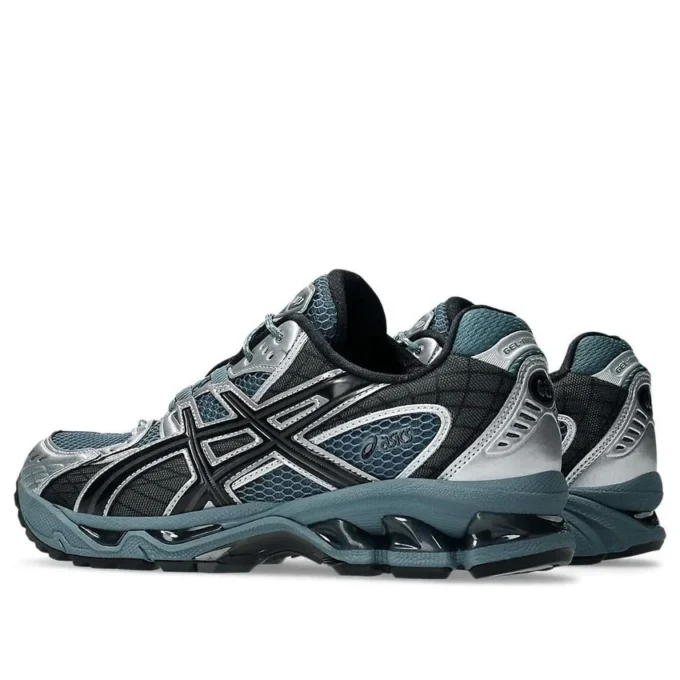 Gel-Nimbus 10.1 «Ironclad Graphite Grey»