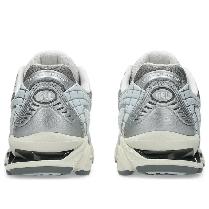 Gel-Nimbus 10.1 «White Airy Blue»