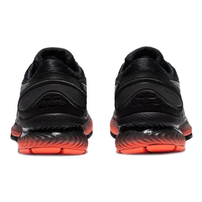 Gel-Nimbus 22 Lite-Show «Black Red»