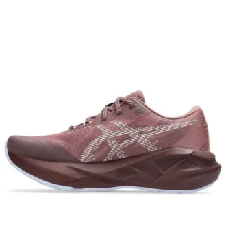 Gel-Nimbus 27 TR «Nature Bathing Dark Rubble Red»
