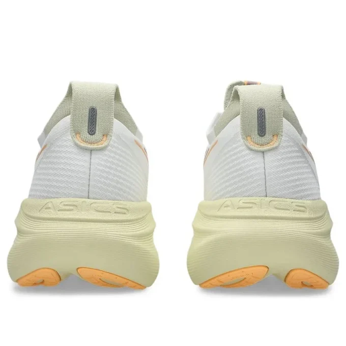 Gel-Nimbus 27 Wide «White Fawn»