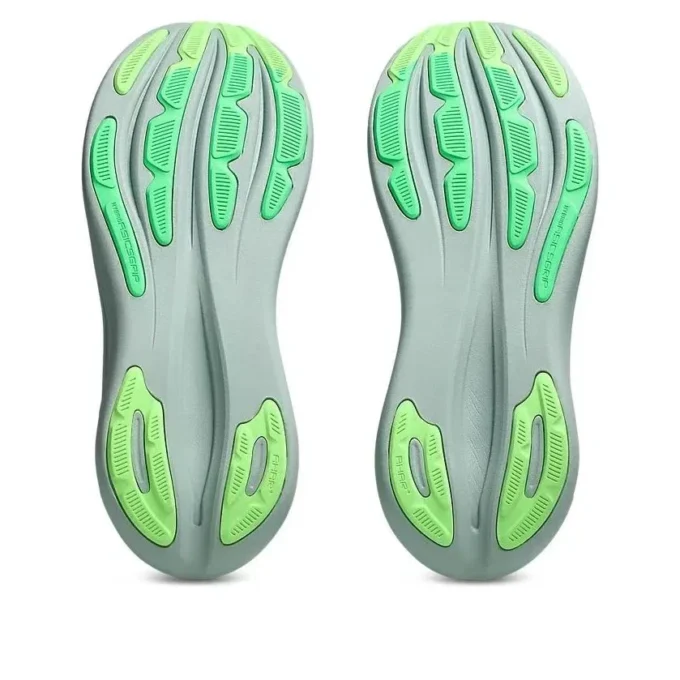 Gel-Nimbus 28 2E Wide «Cold Moss Illuminate Green»