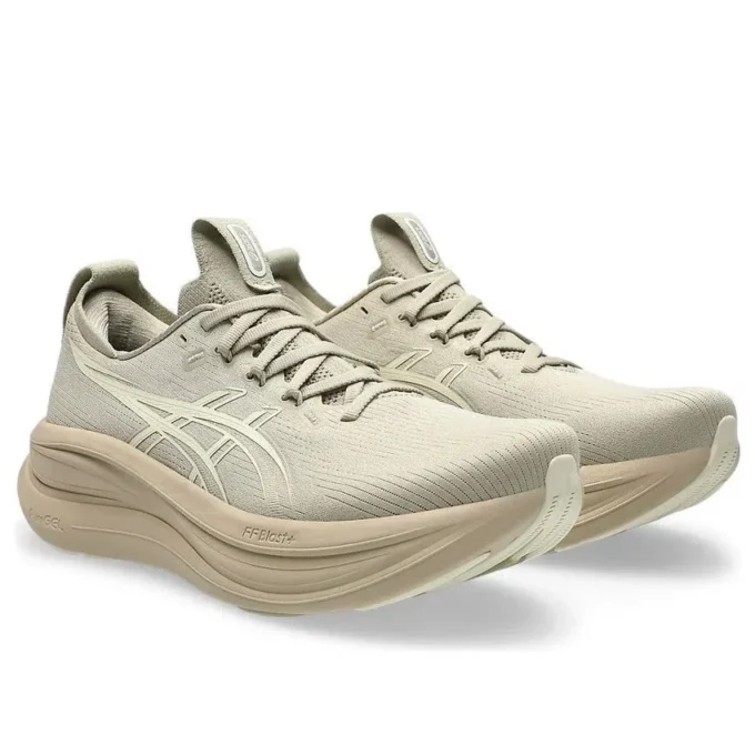 Gel-Nimbus 28 «Feather Grey Cream»