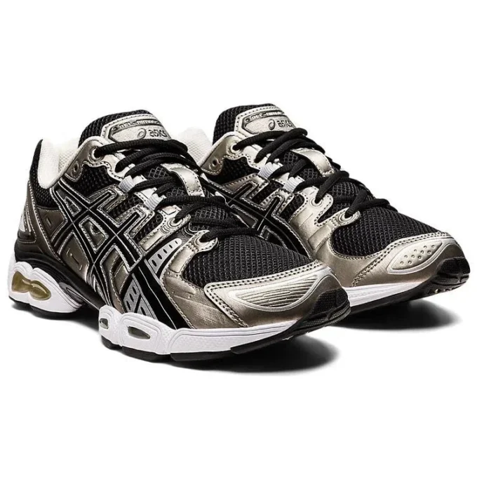 Gel-Nimbus 9 «Frosted Almond Black»