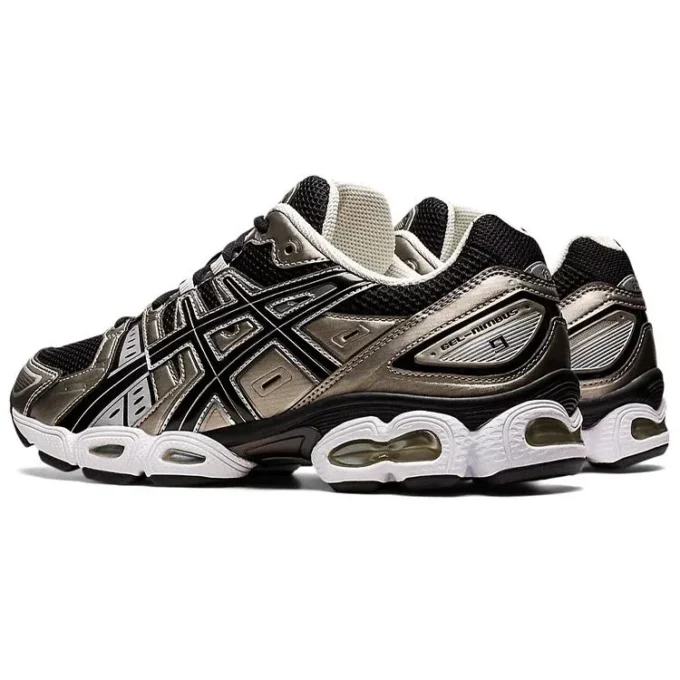 Gel-Nimbus 9 «Frosted Almond Black»