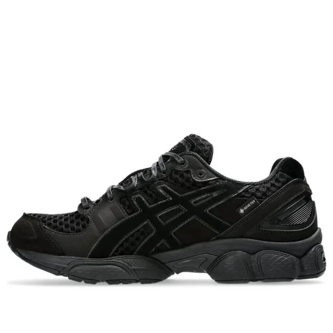 Gel-Nimbus 9 GTX x Asics ENNOY «Triple Black»