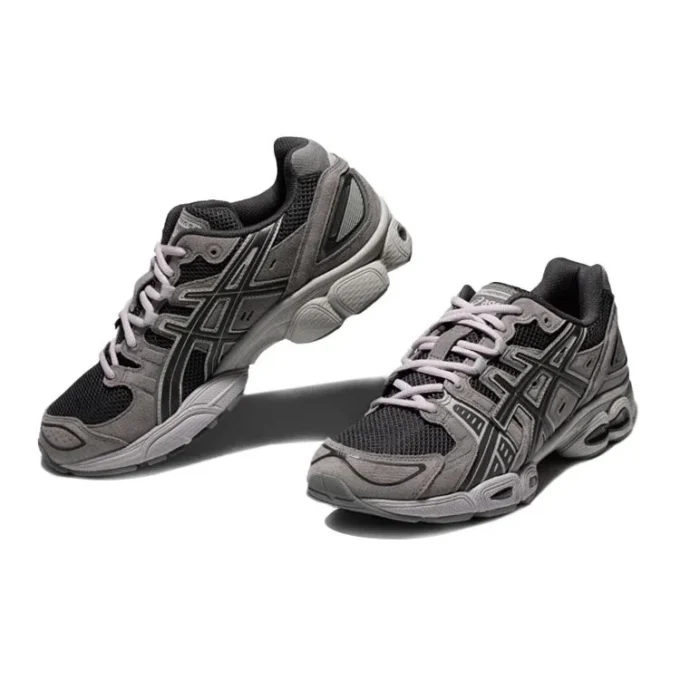 Gel-Nimbus 9 «Obsidian Grey»