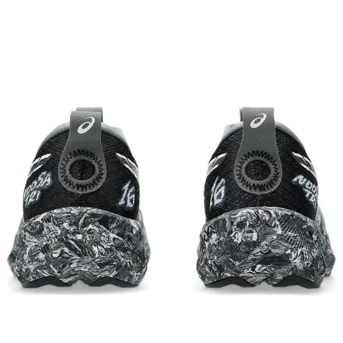 Noosa Tri 16 «Negro Blanco»