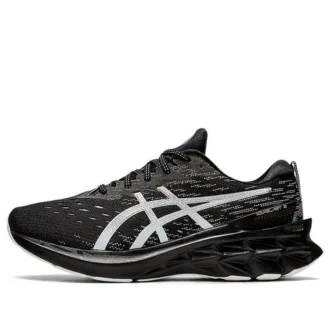 Novablast 2 «Black Pure Silver»