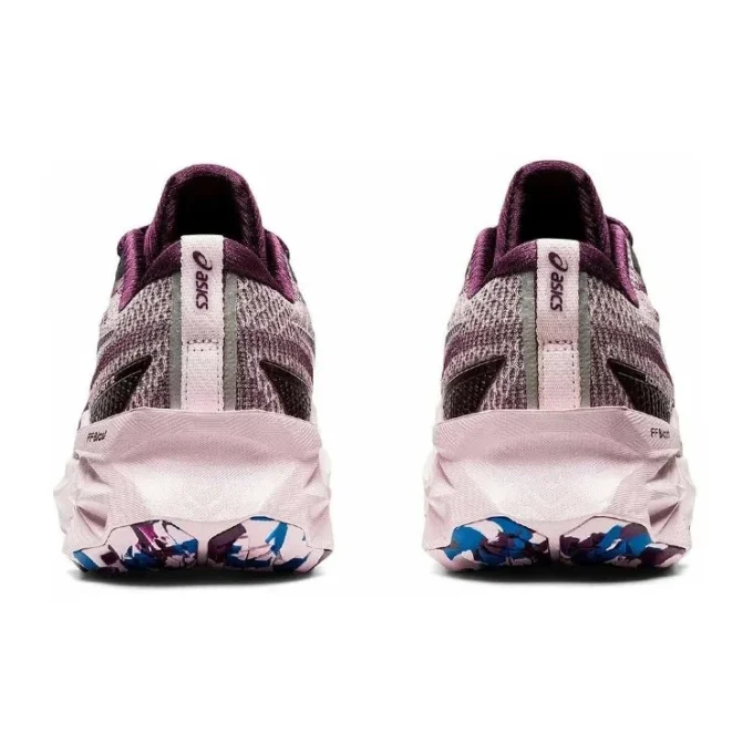 Novablast 2 LE «Deep Plum Barely Rose»