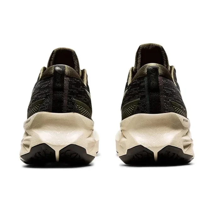 Novablast 2 SPS «Black Olive Canvas»