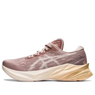 Novablast 3 «Fawn Mineral Beige»