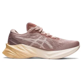 Novablast 3 «Fawn Mineral Beige»