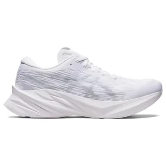 Novablast 3 «White Piedmont Grey»
