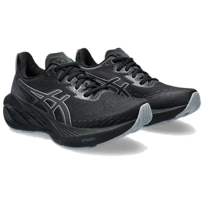 Novablast 4 «Black Graphite Grey»