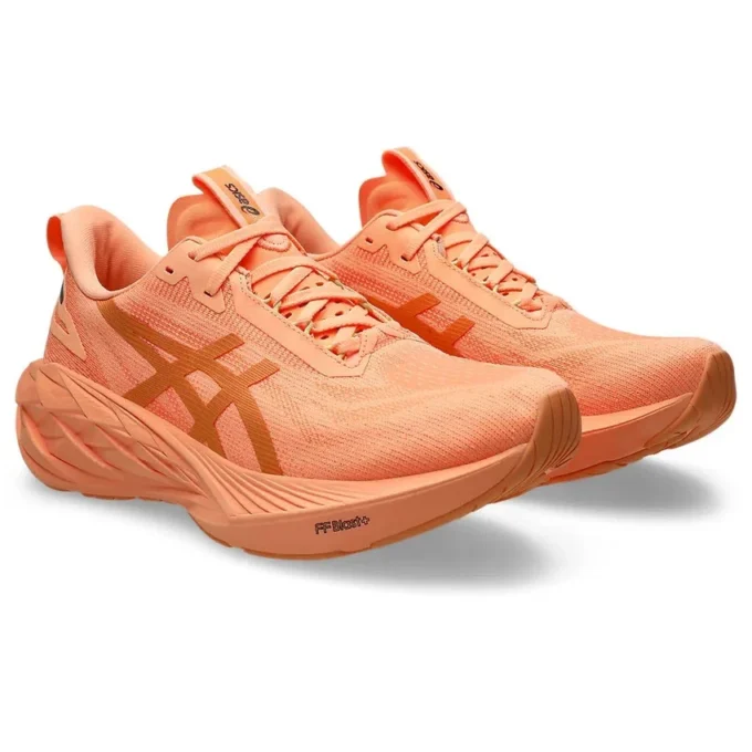 Novablast 4 LE «Bright Sunstone Orange»