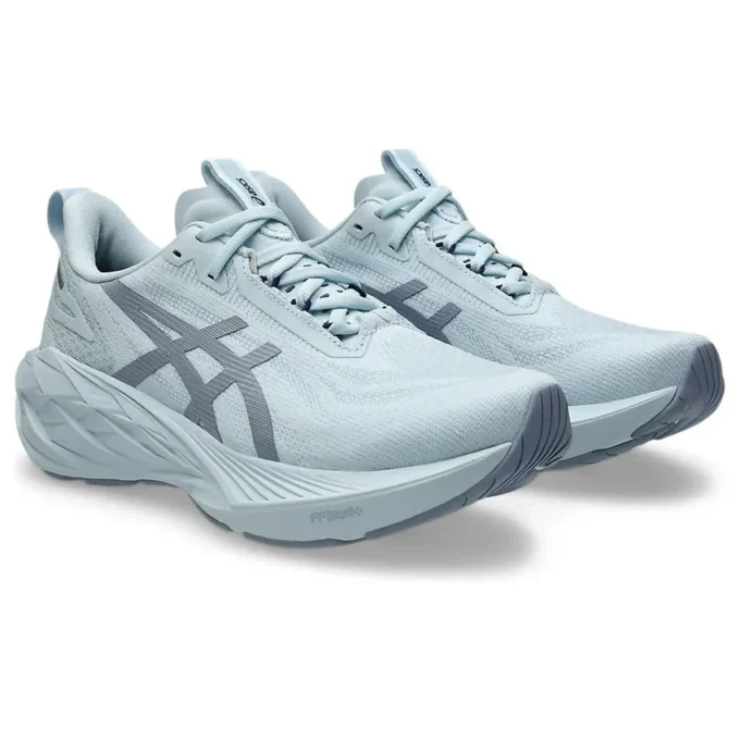 Novablast 4 LE «Cool Grey»