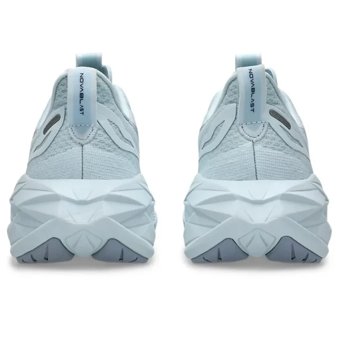 Novablast 4 LE «Cool Grey Blue»