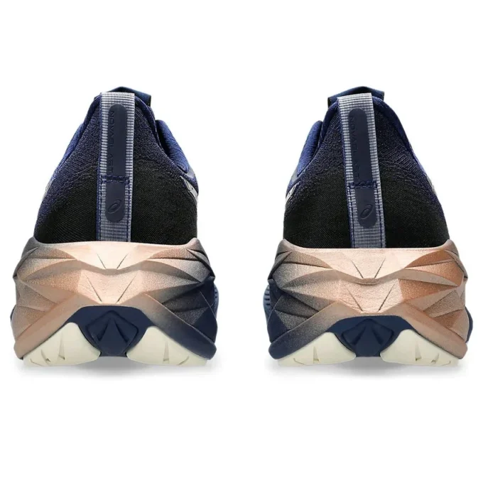 Novablast 4 Platinum «Blue Expanse Rose Gold»