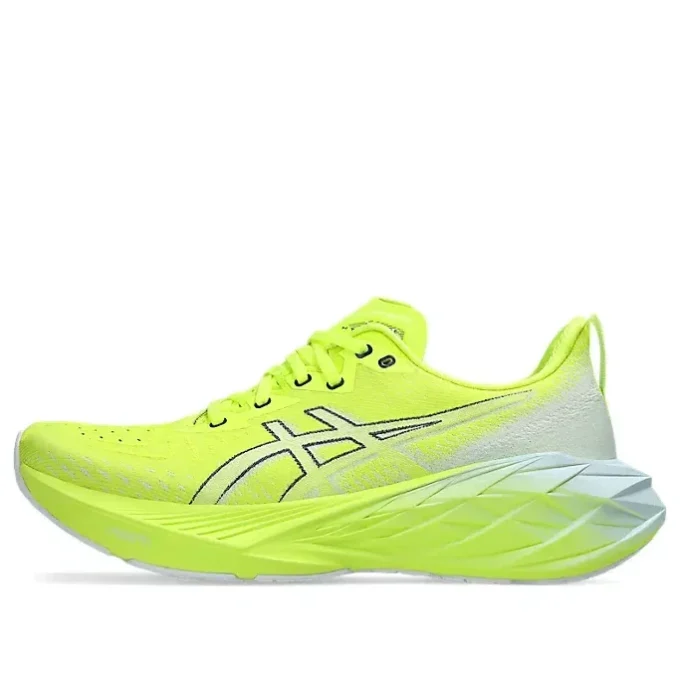 Novablast 4 «Safety Yellow Cool Grey» Novablast 4 «Safety Yellow Cool Grey»