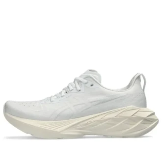 Novablast 4 «White Beige»