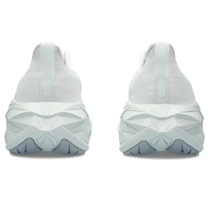 Novablast 4 «White Pale Mint»