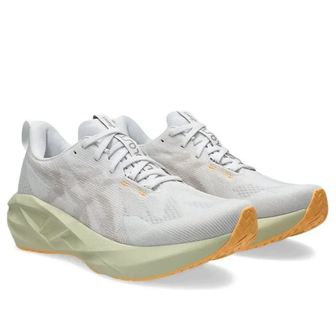 Novablast 5 2E Ancho «White Fawn»