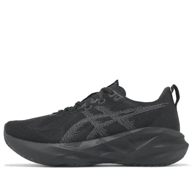 Novablast 5 2E Wide «Black Carrier Grey»