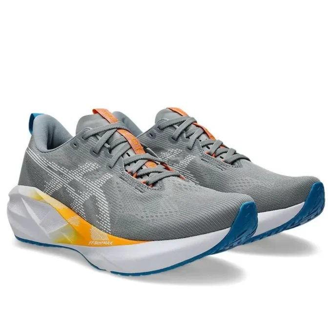 Novablast 5 2E Wide «Gravel White»
