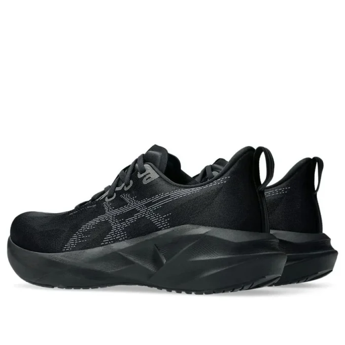 Novablast 5 «Black Carrier Grey»