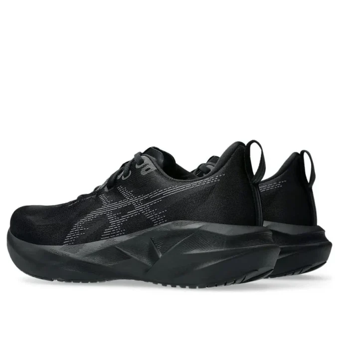 Novablast 5 «Black Carrier Grey»